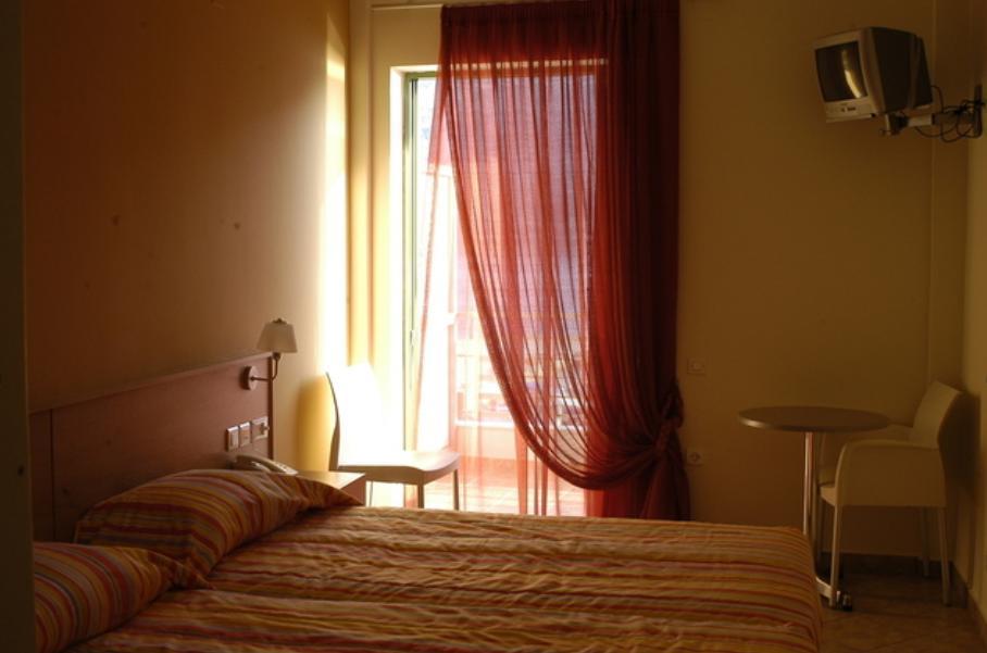 Porto Arimar Hotel Antikyra Chambre photo